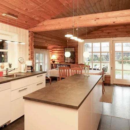 Holiday Home Lyngbjergvej Vakantiehuis Fjerritslev